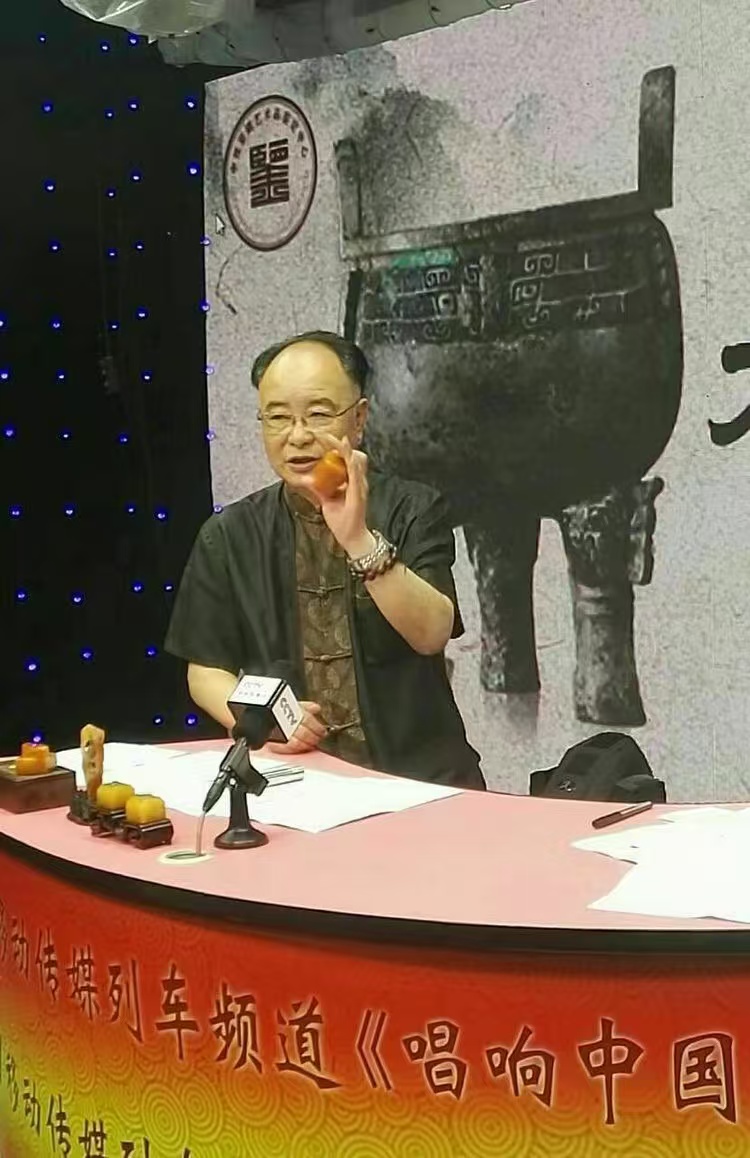 于斌