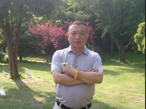 袁毅薪