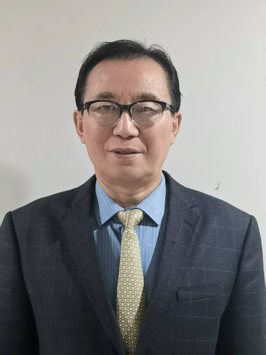 王伟